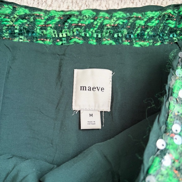 Maeve Anthropologie Emerald Sequin Tweed mini Skirt black buttons - Picture 4 of 5